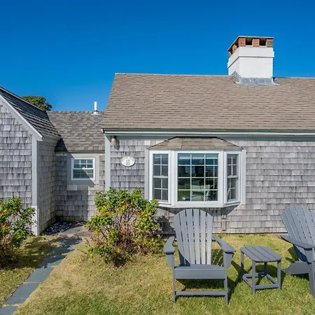 Seaside Cottages - Cottage 10 - The Beach Plum